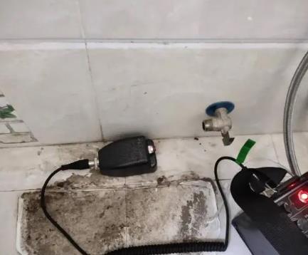 尖扎屋顶漏水维修公司分享下卫生间漏水的危害及解决方法